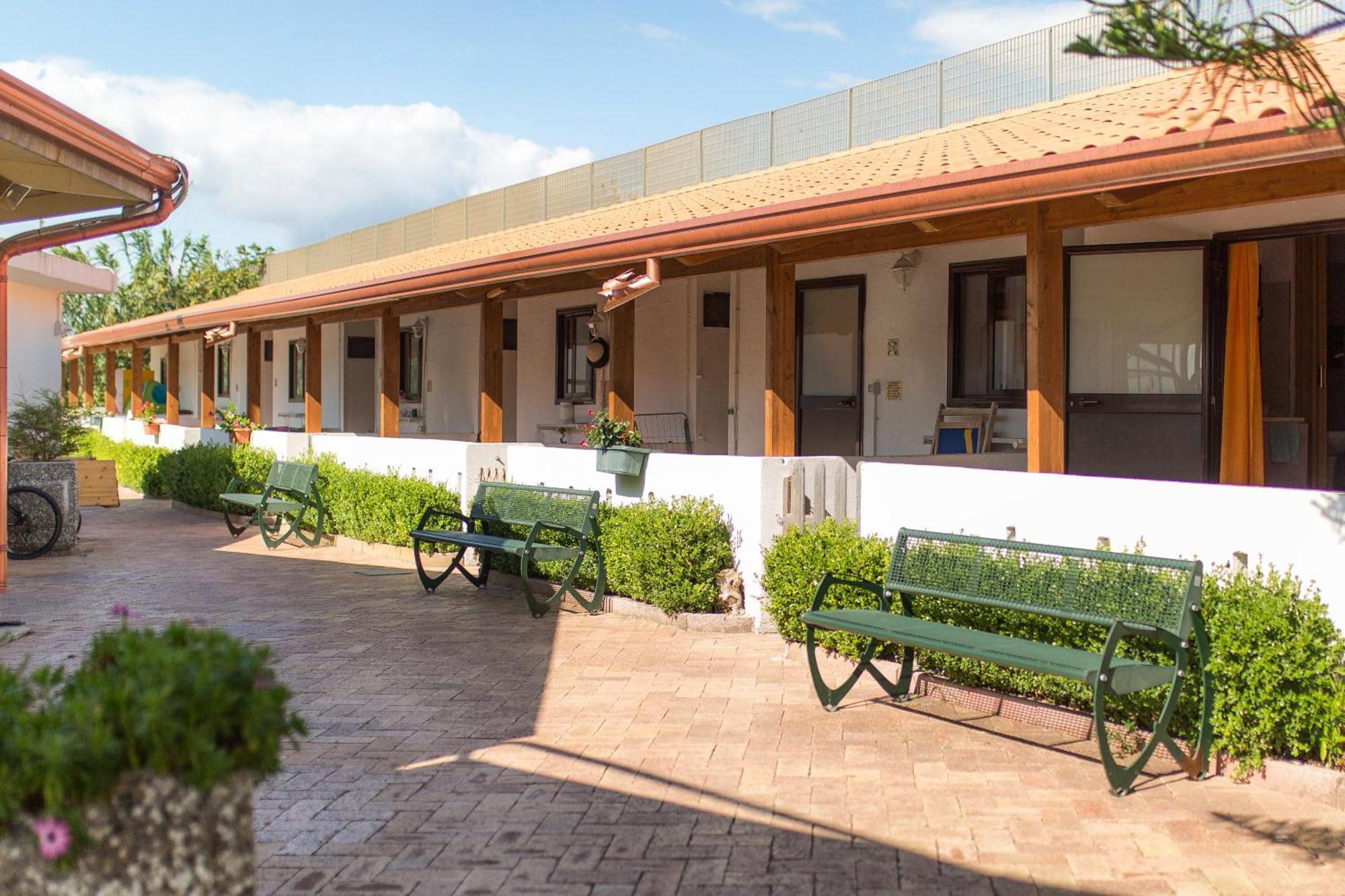 Residence Arco Delle Rose Агрополи Экстерьер фото